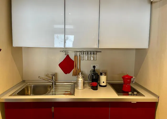 Alpine With Garage Apartment *